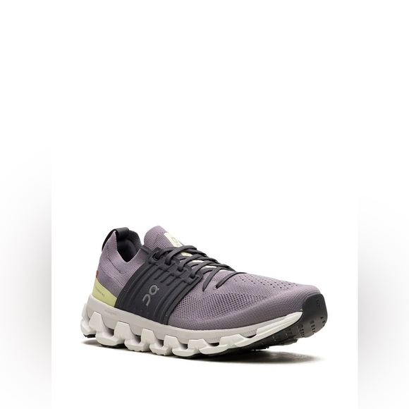 On Running
Cloudswift 3 "Shark/Hay" sneakers - Picture 2 of 13